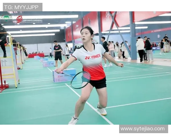 羽毛球纪实：见证成都羽毛球队拼搏与荣耀的成长之路